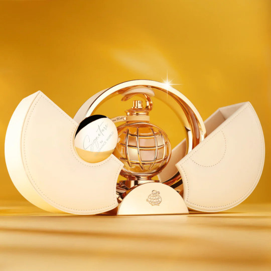 Signature White Fragrance World | Perfume de Lujo y Elegancia – Perfumes Arabia